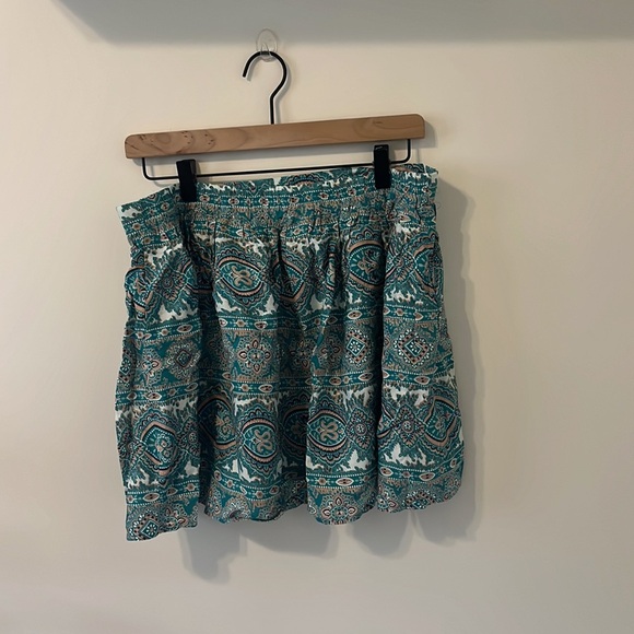 4 for 25🌻 Wetseal Skirt - Picture 2 of 2